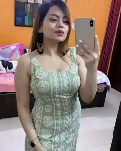 Call Girl in Hingna